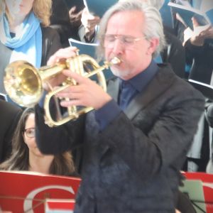 Dirigent Wouter met Bugel.